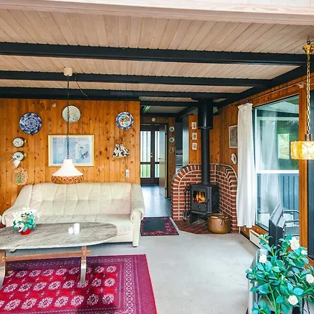 Prázdninový dům Enchanting Retreat In Fano-by Traum *